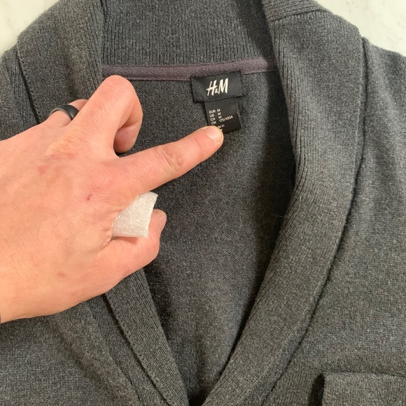 H&M Cardigan - Picture 3 of 3